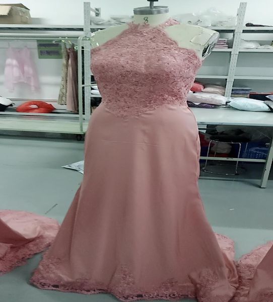 2021 Real Pics Guaina abiti da damigella d'onore Halter raso elastico con paillettes pizzo lunghezza del pavimento Custom Made damigella d'onore Dresse9331199