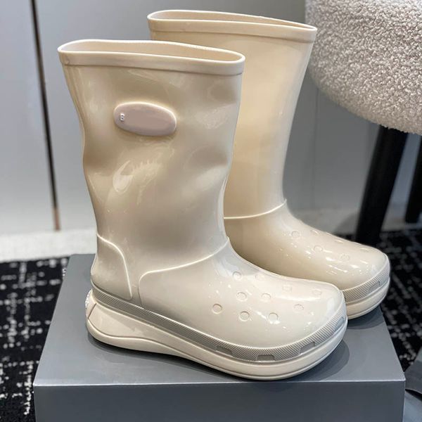 Stivali da pioggia Stivali classici di moda di lusso EVA Stivali antiscivolo con tacco grosso da 6 cm Stivali firmati da donna con punta tonda Stivali con plateau invernali in schiuma Stivali alti alla coscia impermeabili