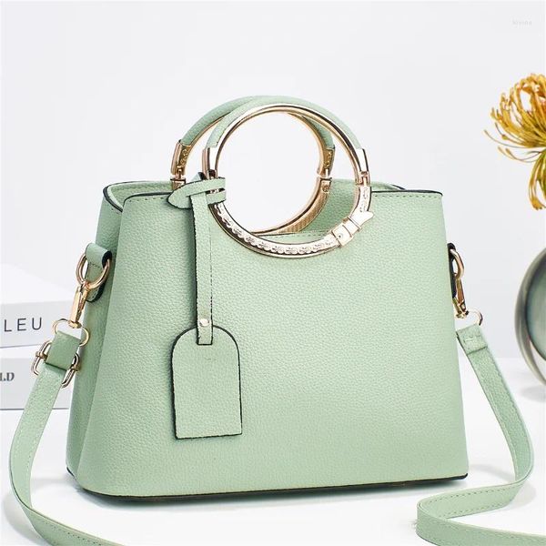 Bolsas de ombro bolsa feminina 2024 moda clássica tendência um crossbody simples atmosfera luxo bolsa feminina