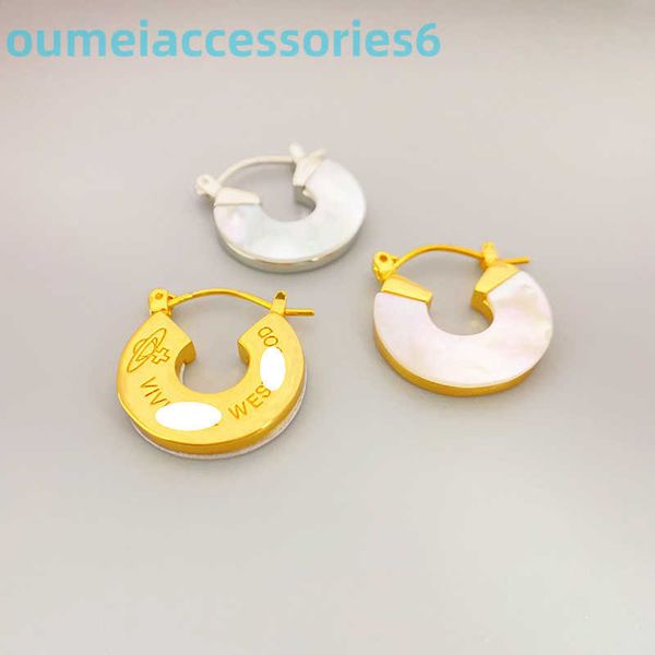 Branddesigner Western Empress Dowagerearring Stud Xis Mesmo Estilo de Temperamento Incrustado Conchas para Mulheres Cobre Amarelo 18k Brinco de Ouro Real