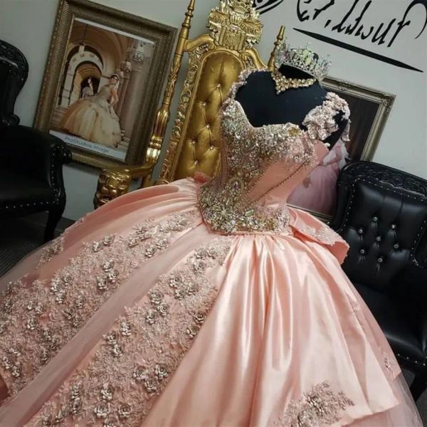 Vestidos 2023 luz rosa quinceanera vestidos cristais frisados ​​laço apliques espartilho volta sem mangas cetim personalizado doce 15 16 princesa