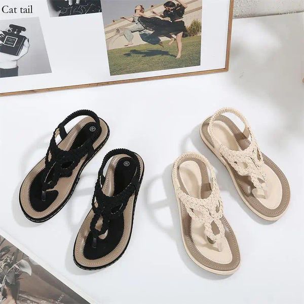 Pantofole da donna 2024 scarpe romane casual con fondo piatto Sandali leggeri con suola morbida multifunzionali per la spiaggia da viaggio