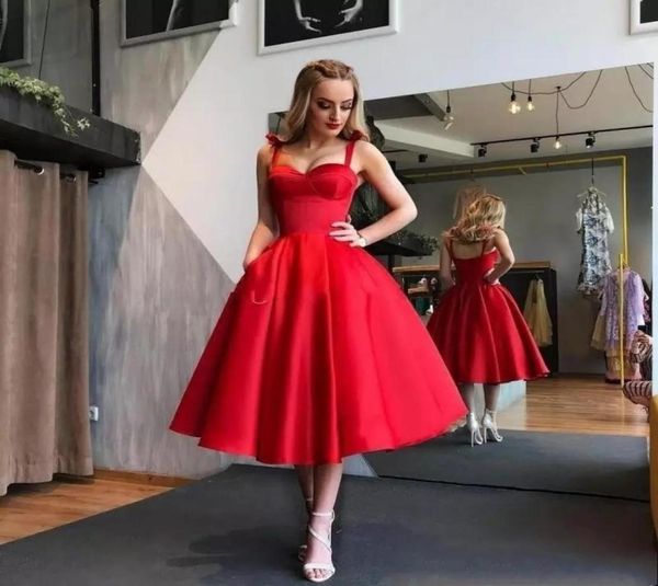 Novo chá comprimento vermelho escuro vestidos de cocktail 2019 cintas cetim vestido de festa de baile sexy sem costas midi vestidos de noite 5291796