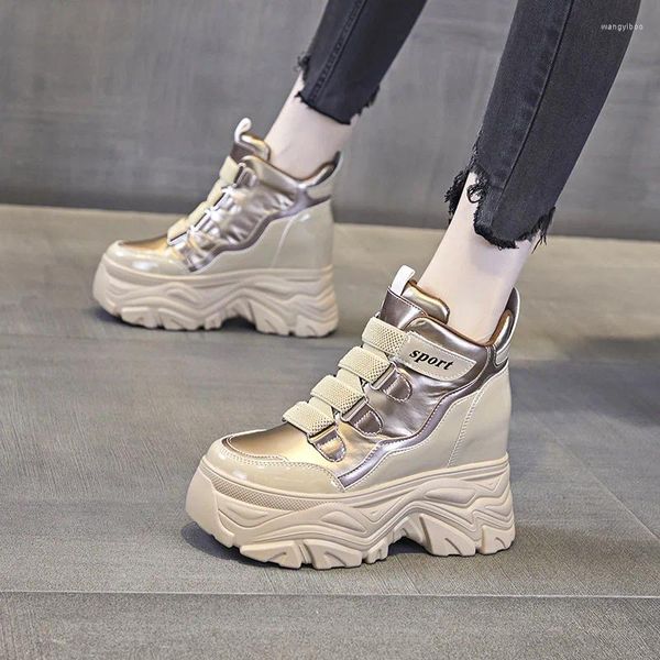 Freizeitschuhe Winter Erhöhung Sportschuh Damen Kleiner englischer Stil Kurzstiefel Student Koreanisch Vielseitig Mode Damen Turnschuhe