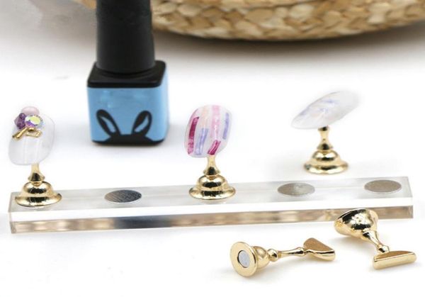 Suporte magnético de exposição para prática de arte em unhas, base de cristal acrílico, suporte de ponta de unhas falsas, ferramenta de manicure diy para salão de beleza 20181430201