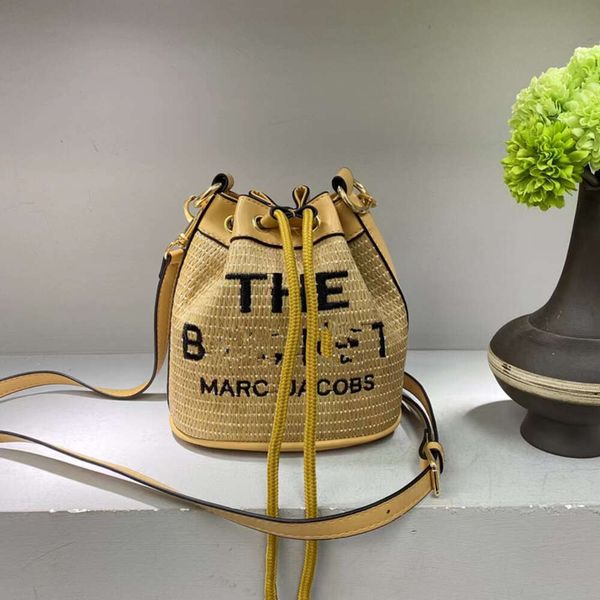 Высокое качество Lady Luxury Кожаная сумка-ведро Женские соломенные сумки Дизайнерская сумка Классическая сумка на плечо со шнурком Модный кошелек Ведра с ручкой Кошельки Handbag2024
