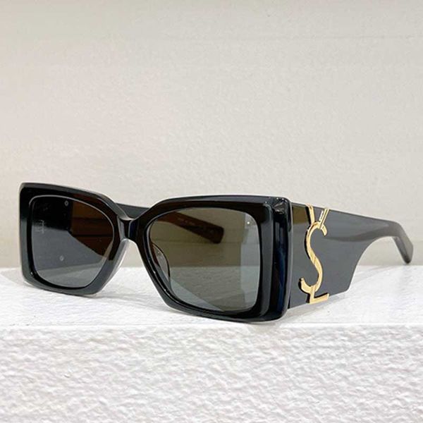 Frühling Sommer neue Designer Damen quadratische Sonnenbrille SL M1038 Acetatrahmen mit großem Metallbuchstaben-Logo an der Seite UV400 Anti-Strahlung Lady Beach Sonnenbrille
