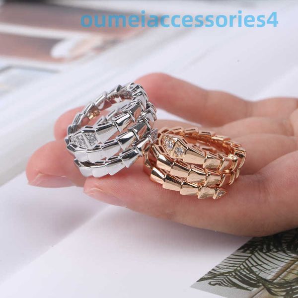 2024 designer de luxo marca jóias banda anéis não desbotamento cabeça e cauda diamante cobra osso anel