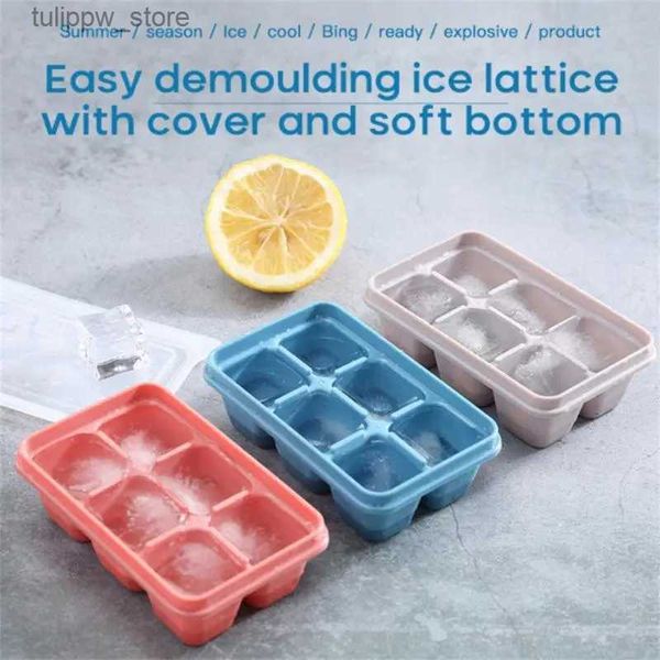 Ferramentas de sorvete grade silicone bandejas de fabricante de gelo com tampas mini grades de gelo pequeno molde quadrado fabricante de gelo ferramentas de cozinha acessórios banheiras de sorvete l240319