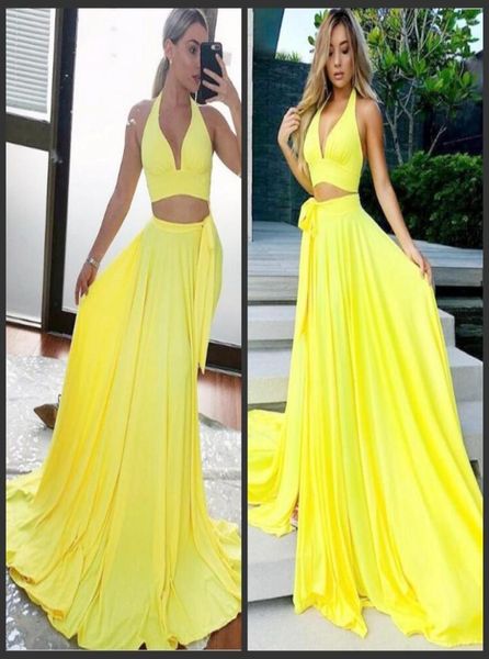Einfache atemberaubende Ballkleider mit V-Ausschnitt und Neckholder, sexy zweiteilige Damen-Cocktailparty-Kleider, gelb, maßgeschneiderte formelle Abendkleider Ho9336919