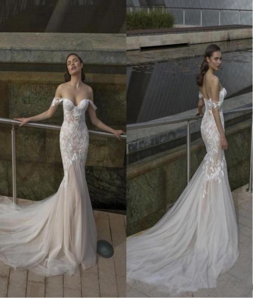 2020 Nuovo Riki Dalal spalle scoperte Sweetheart sirena abiti da sposa con applicazioni di pizzo bianco tulle spiaggia abito da sposa da sposa6390547