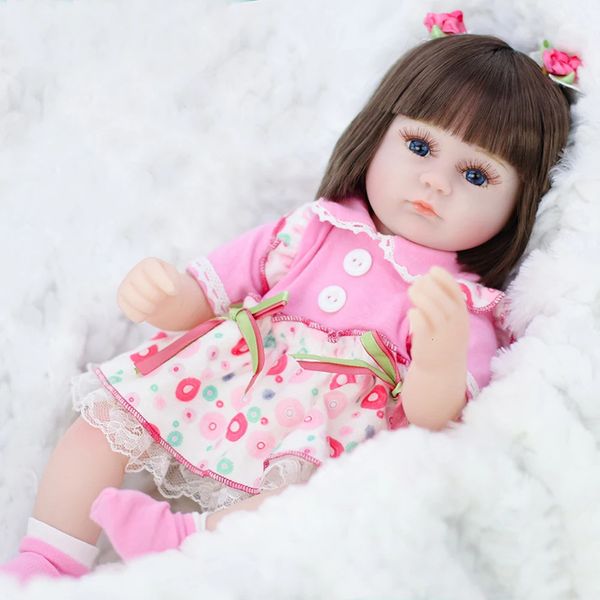 42CM Baby Reborn Doll Giocattoli per ragazze che dormono Accompagnare Realistico Realistico Morbido Bambino Bebe Regalo di compleanno Regali 240304