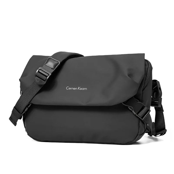 Cobre os homens de grande capacidade Bolsa de crossbody Bag de peso multifuncional Multifunction Pack masculino Black Hip Hop Street Viagem Masculino Masculino