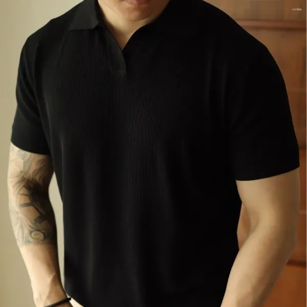 Camisetas masculinas americanas com decote em v camiseta moda malhas manga curta lapela solta cor sólida primavera verão