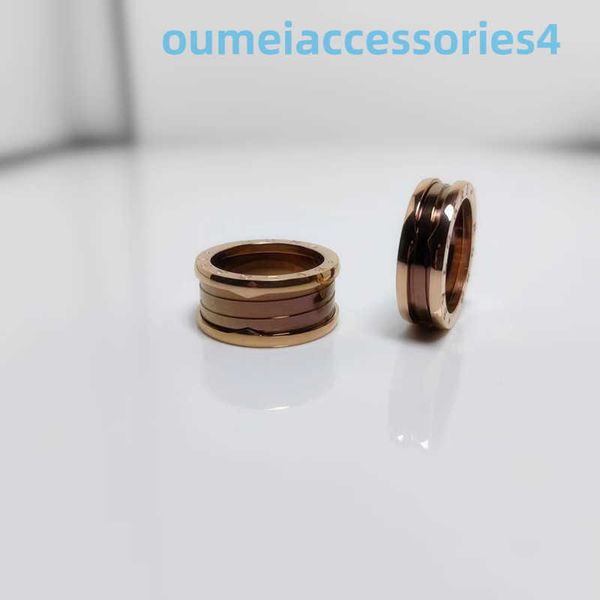 2024 Designer-Luxusmarken-Schmuck-Bandringe v Kaffee Keramik Trend personalisierter Ring Galvanisiertes Roségold