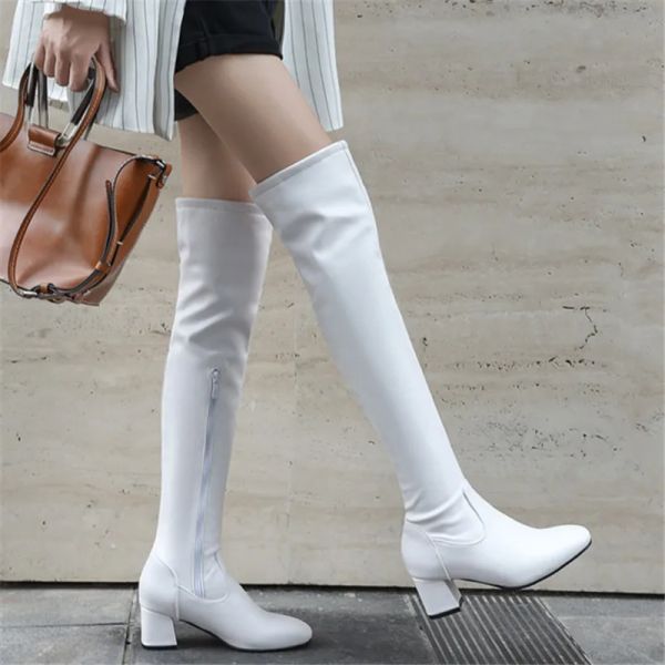 Botas 2019 Knee Knee High Boots Women Winter Boots Square Loe Heel Boots Longo Quadrado Toe Zíper Botas Femininas Black White