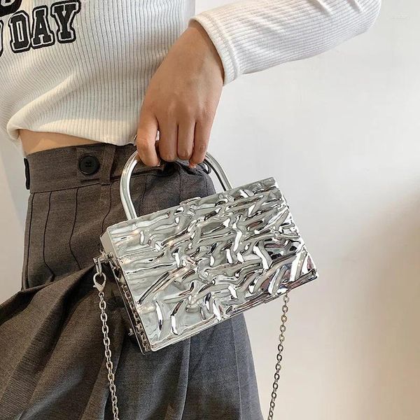 Sacos de noite Caixa de metal bolsa de ombro tendência 2024 designer bolsa senhoras moda chique ponto festa embreagem novidade prata corrente crossbody