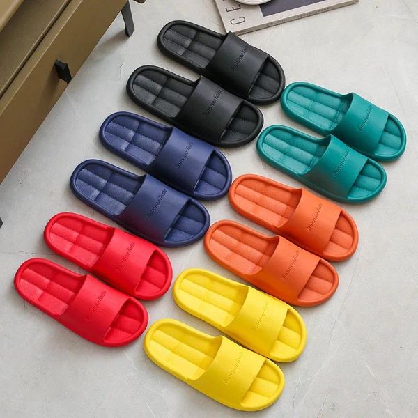 Hausschuhe Sommer Home Männer Frauen Nicht-Slip Bad Schuhe Jungen Mädchen Unisex Flip-Flops Haus El Sandalen Flache Schuhe 2024