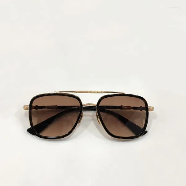 Occhiali da sole da donna Personalità della moda Modello Star Talent Abbigliamento con occhiali da sole per ragazza UV400 da viaggio all'aperto dal design classico
