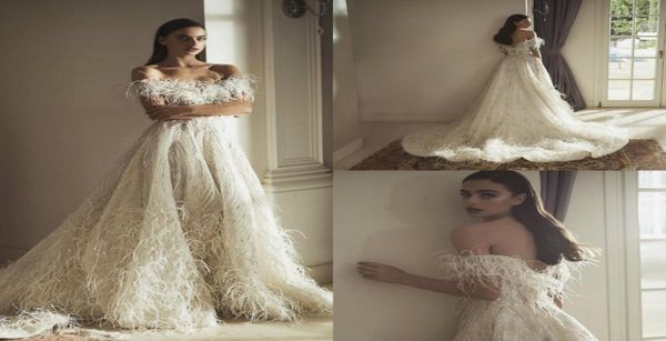 2019 Idan Cohen Abiti da sposa in piume con spalle scoperte Una linea Sweep Train Paillettes Abito da sposa bohémien Custom Made Luxury Brid2931046