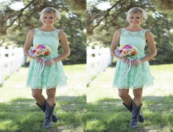 2019 Country Mint Green Lace Short Mini Brautjungfernkleider Formelles Kleid für Junior- und Erwachsene Brautjungfern knielange Hochzeitsfeier 9082036
