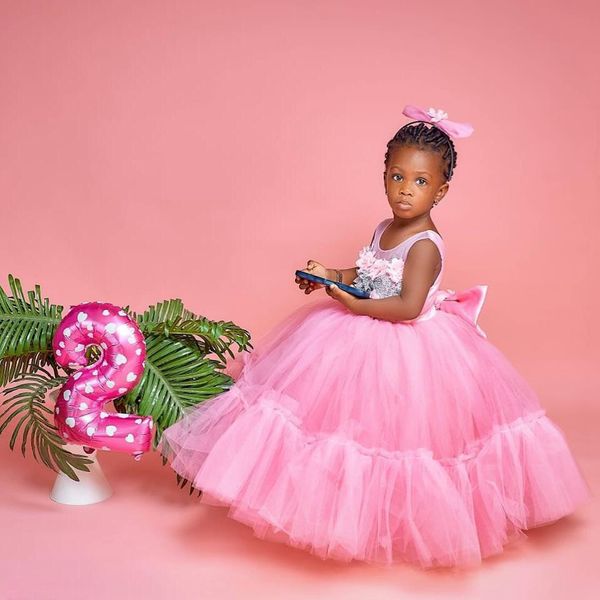2024 Pink Flower Girl Kleider Kleid Kleid Juwelenstufte Tüll Ballkleider Königin Geburtstagskleid applizierte Spitzenperlen Perlen Perlen für Nigeria schwarze Mädchen NF134