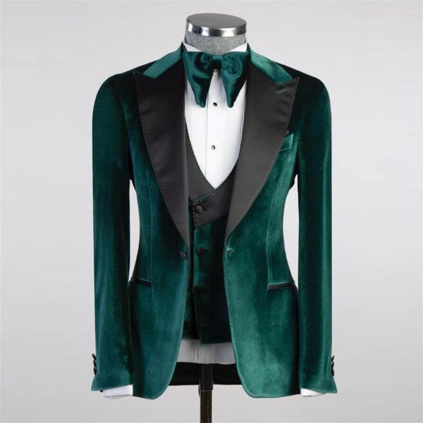 Abiti da uomo Velluto verde Uomo per matrimonio Nero Risvolto con visiera Giacca da ballo Tailor Made Monopetto Smoking dello sposo Costume Homme Elegante