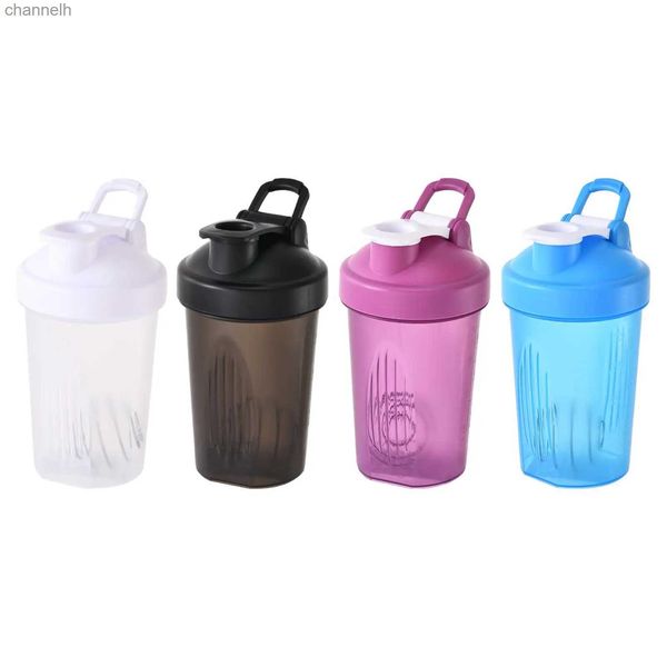 Garrafas de água Shaker Bottle Mixer Garrafa multifuncional à prova de vazamentos Garrafa de água Shaker Cups Milkshake Cup para café Milkshakes Sports Gym yq240320