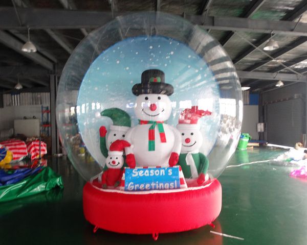 Großhandel gute Qualität 4MD (13,2 Fuß) Schöne aufblasbare Schneekugel mit Schneemann Santa Claus für Werbefotostand klarer Weihnachtsdekoration Yard