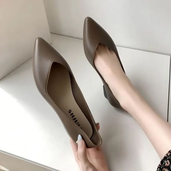 Pumps Damen Sommerschuhe Schwarze Schuhe für Frau 2023 Normaler Leder lässig Casual Spoarted Toe Low Heel Elegantes Büro zum Verkauf E Kleid 39