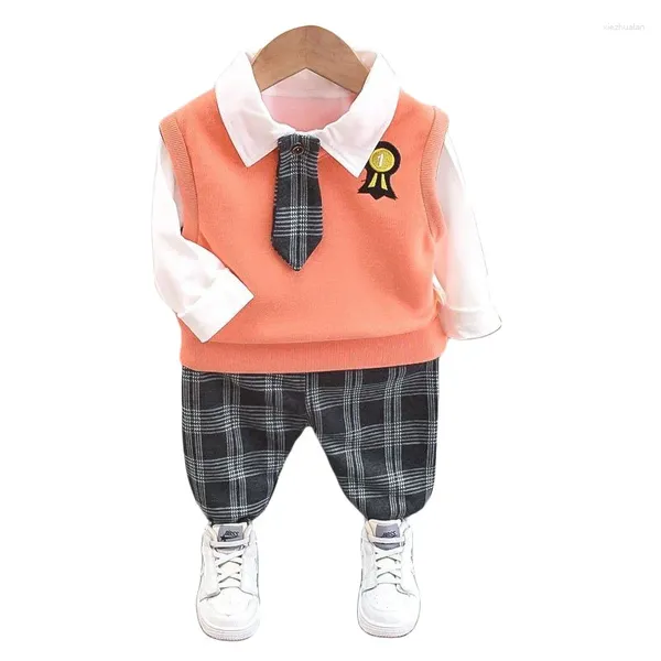 Giubbotti 2024 Baby Boy Copre il vestito Primavera Autunno Gentleman Vest T-shirt Pantaloni scozzesi Tre pezzi Moda Flower Girl Suit0-5y