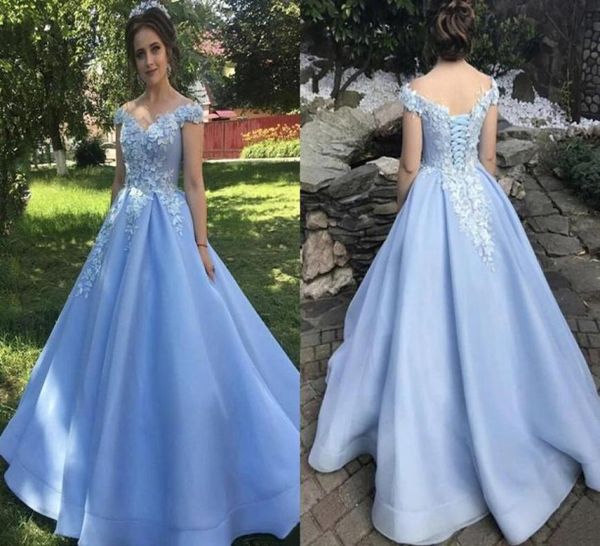 2022 Elegantes hellblaues 3D-Blumen-Blumen-Quinceanera-Abschlussballkleid, schulterfrei, Prinzessin, Spitze, Satin, gerüscht, süßes 16-Kleid Vastido8849672