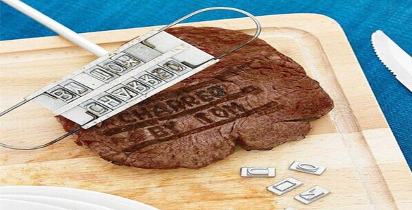 Ferro de marca para churrasco com letras mutáveis, ferramenta de nomes de bife de churrasco, bife de personalidade, churrasco, ferramentas de carne 9118345