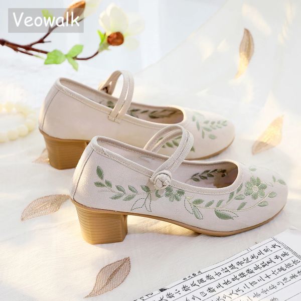 Pumps Veowalk 4cm Block Heels Frauen Baumwolle gestickt Mary Jane Schuhe elegant weich bequemer Retro -Kostümpumpen Weiß Beige