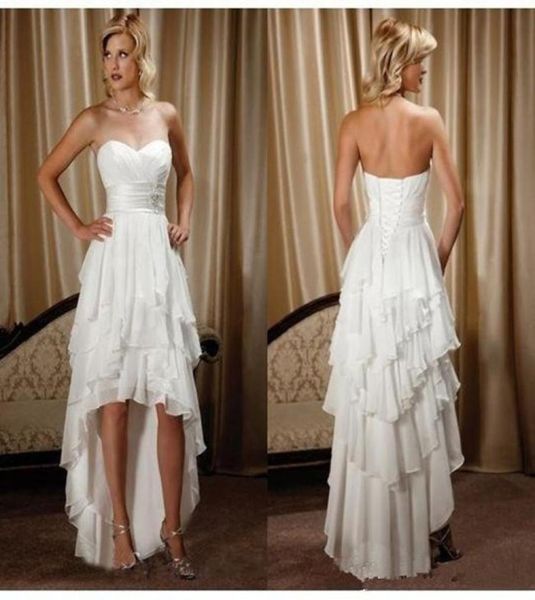 Abiti da sposa da spiaggia alti bassi Corsetto vintage con lacci Gonna a strati Abito da sposa country occidentale Cowlgirl corto davanti alto basso4475495