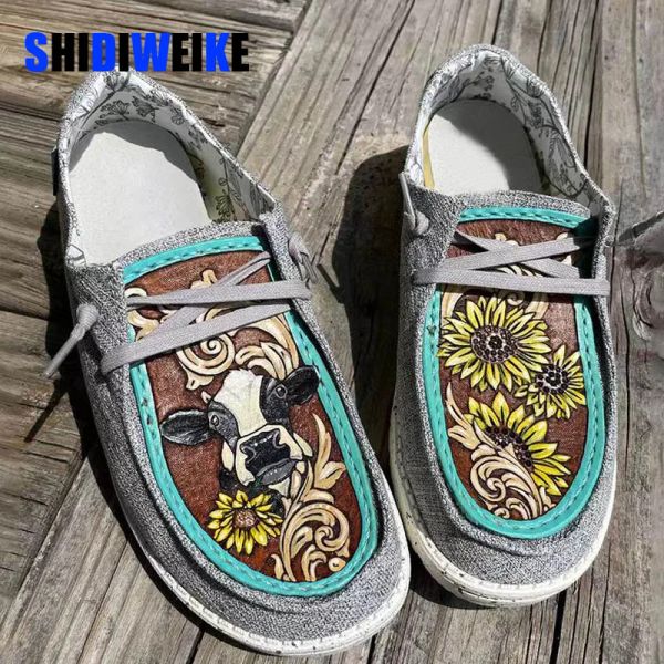 Flats Sdwk Heißverkauf Lowcut Frauen flache Schuhe Cartoon Kuh Sonnenblumenmuster Europäische amerikanische Freizeitmodusschuhe Frauenschuhe