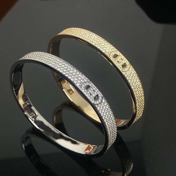 Gioielli di lusso Bracciale Hemes Nuovo Kelly Luxury Set Bracciale con naso di maiale con diamanti pieni Lettera h Bracciale con stella a cielo pieno placcato in oro rosa 18 carati