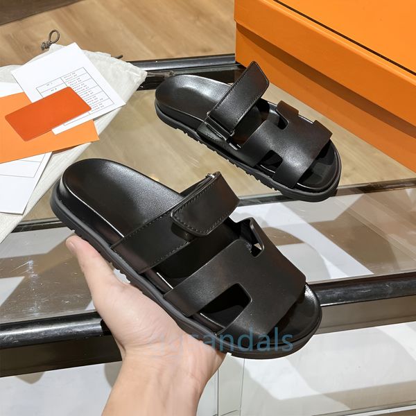 Sandálias de designer de luxo chinelos de camurça homens mulheres sandália de couro verão praia clássico preto marrom branco sapatos casuais