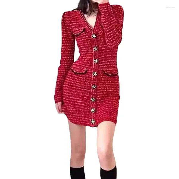 Lässige Kleider Elegante Dame Red Tweed Kleid Vintage Vier Taschen Lange Ärmel Stricken Frühling 2024 Hohe Taille Woolen Vestidos für Frauen