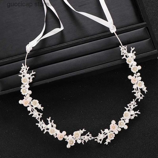 Diademi Accessori per capelli da sposa fatti a mano Fascia di cristallo di perle Copricapo da sposa Colore argento Principessa Fascia Prom Accessori tiara Y240320