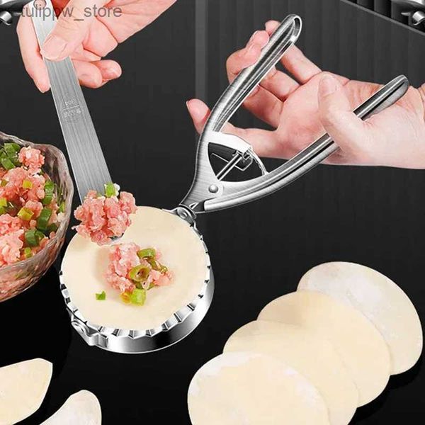 Pişirme Kalıp Paslanmaz Çelik Döküm Yapıcı Kalıp Yuvarlanan Hamur Hambası Makinesi Presleme Dempling DIY Ravioli Pie Pastren Pişirme Araçları L240319