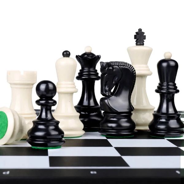 Satranç tahtası hariç zarif standart ağır plastik tuba satranç parçaları majnetik olmayan eğlence oyunları Alman Şövalye Staunton 240312