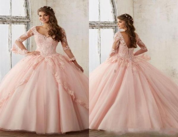 Blush Pink Ball Gown Abiti Quinceanera 2020 Manica lunga Backless Applique in pizzo Abiti da ballo di fine anno Sweet 16 Birthday Dress Vestido 9771094