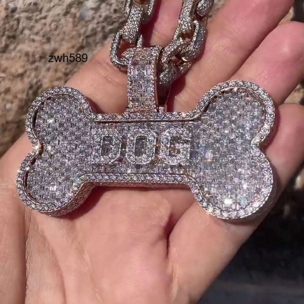 Designer di gioielli da uomo di vendita caldi S925 Argento con taglio smeraldo Diamante personalizzato ghiacciato Hip Hop VVS Ciondolo Moissanite