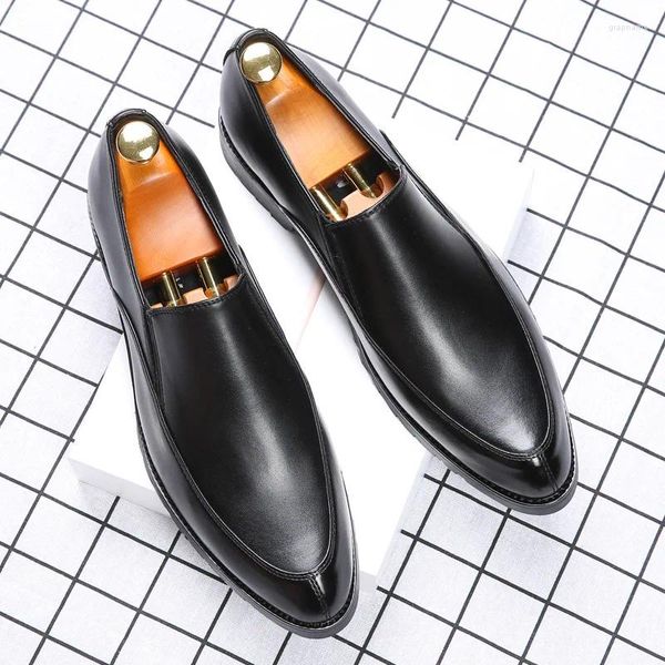 Sıradan Ayakkabı Çıngırak Tasarımcı Siyah Kahverengi Nefes Alabilir Yaz Somunlar Kayma Orijinal Deri İş Ayakkabı Beyefendisi Ayakkabı Mans