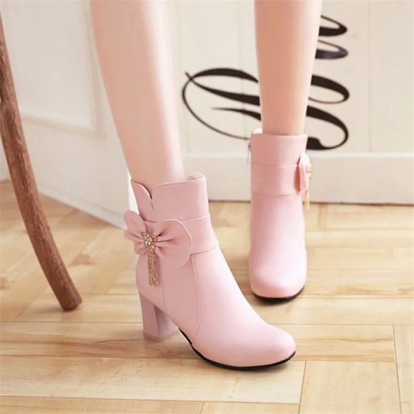 Botas outono Winter Women Boots Sweet Bow Women Mulheres Comfort Comfort Botas de salto alto Meninas Princesa Black White Pink Party Shoes 3243