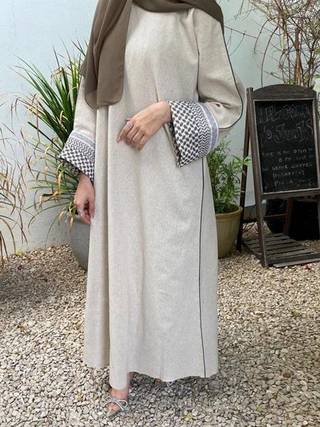 Abbigliamento etnico Ricamo Abaya musulmano per le donne Abito Eid Marocco Ramadan Abaya Caftano Islam Preghiera Abiti Largo Dubai Arabo Abito lungo