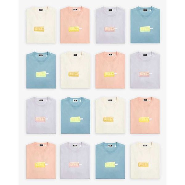 Designer Kith trata a cápsula de cremesia de cremesia de camiseta de sorvete padrão de verão no pescoço redondo