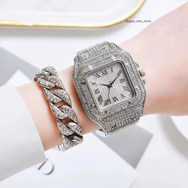 Armbanduhren Luxus-Moissanit-Eis-Out-Uhren Hip Hop Bust Down Unisex-Diamantuhr Edelstahl besetztes Handgelenk 102