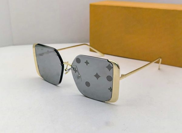2024 Lüks Tasarımcı Güneş Gözlüğü Kadınlar Moda Tutumu UV400 Koruma Lens Kare Altın Renk Kaplama Yan Logo Altın Güneş Gözlüğü Yeni Box1994